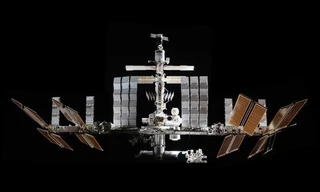 Nga lại gặp sự cố rò rỉ khó hiểu trên trạm vũ trụ ISS
