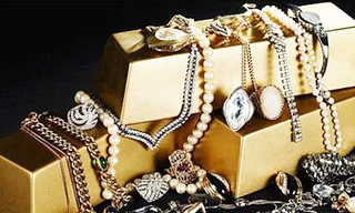 Bới rác tìm túi vàng