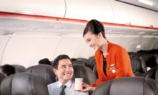Đánh tiếp viên trên máy bay, nam hành khích bị phạt 15 triệu. Ảnh minh họa.