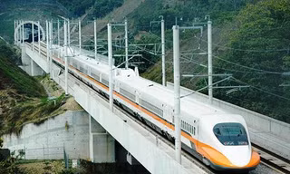 Bộ GTVT cho biết, sẽ tiếp tục giải trình về đề xuất của mình sau khi Bộ KH&ĐT đề xuất làm dự án này rẻ hơn nửa giá.