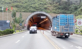 Đây là lần thứ 2 trong năm nay chủ đầu tư có ý kiến trả lại hầm Hải Vân cho nhà nước
