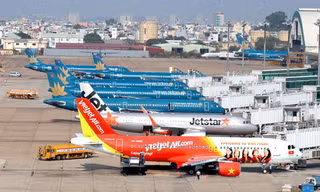 Gần 66% chuyến bay bị chậm, hủy là do máy bay về trễ.