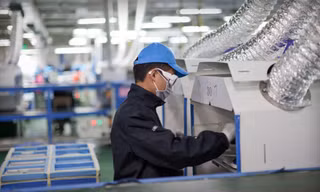 Chốt tăng lương tối thiểu vùng thêm 6% từ 1/7