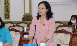 Chủ tịch HĐND TPHCM: Sở này đùn đẩy sở kia thì thành phố còn thiếu sót mãi