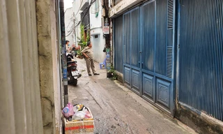 Nổ lớn trong căn nhà ở TPHCM, một người bị bỏng toàn thân