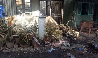 Truy bắt nghi phạm phóng hỏa đốt nhà làm hai cô gái tử vong 