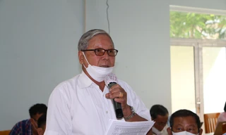 Cử tri TPHCM mong sớm có giải pháp bình ổn giá xăng dầu 