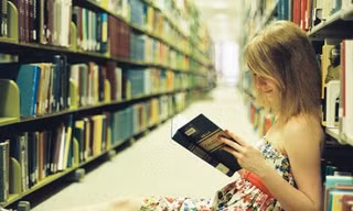 7 nghề dành cho người thích đọc