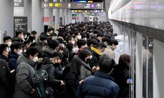Dân Hàn Quốc e ngại tàu điện ngầm sau thảm họa giẫm đạp Itaewon