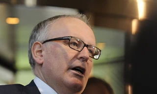 Bộ trưởng Ngoại giao Hà Lan Frans Timmermans xin lỗi Nga vì vụ bắt giữ nhà ngoại giao