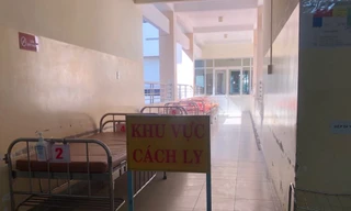 Tiếp xúc gần với người mắc Covid-19, du khách Anh không chịu khai nơi ở