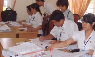 Nộp tòa án 265 bộ hồ sơ kiện Vedan