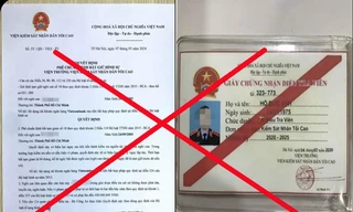 Làm giả quyết định phê chuẩn bắt giữ của Viện KSND Tối cao để đe dọa nữ sinh phải chuyển tiền 