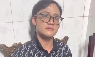 Xin tiền không được, vung gậy đánh bác ruột tử vong