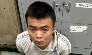 Táo tợn cướp cửa hàng tiện lợi lúc rạng sáng ở TPHCM 