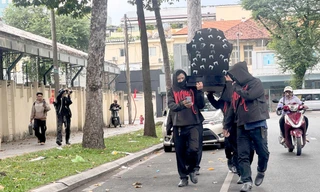 Kịch bản câu view của vụ khiêng quan tài trước chợ Bến Thành