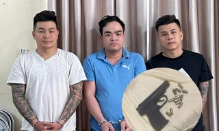 Phá băng ‘tín dụng đen’ dùng súng uy hiếp con nợ, siết tài sản ở TPHCM