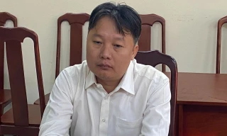 Bắt một cán bộ Cục Hải quan TPHCM vì liên quan vụ nhập lậu gần 1.300 container hàng