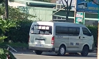 Ô tô tông tử vong người bán vé số chống nạng qua đường, công an cảnh báo 'nóng'