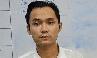 Đi thăm bạn trai, cô gái bị trói, cướp tài sản trong khách sạn 