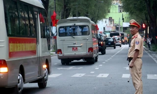 CSGT TPHCM tăng cường kiểm tra nồng độ cồn dịp lễ 30/4