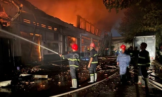 Công an TPHCM thông tin vụ cháy nhà kho rộng hơn 2.000m2 