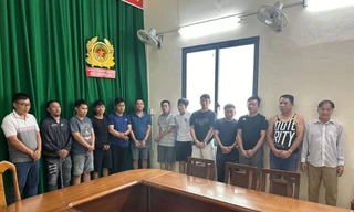 Triệt phá đường dây cá độ bóng đá gần 100 tỷ đồng ở TPHCM 