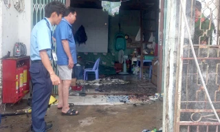 Cháy phòng trọ ở TPHCM, 2 người bị thương 