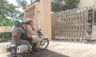 CSGT dùng mô tô đặc chủng đưa phụ nữ co giật sau bị tai nạn đi cấp cứu