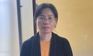 Cụ bà 73 tuổi ở TPHCM bị lừa hơn 88 tỷ đồng bằng giấy tờ giả 