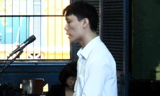 Đâm chết anh rể cũ vì bênh mẹ