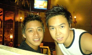 Lê Hiếu chia sẻ ảnh với Tuấn Hưng cách đây 15 năm gây 'sốt'