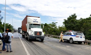 Tai nạn 13 người chết khi đi rước dâu xảy ra trên cung đường 'tử thần'