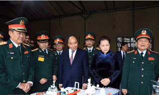 Thủ tướng, Chủ tịch Quốc hội dự kỷ niệm 75 năm Ngày thành lập quân đội