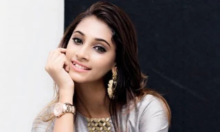 Nhan sắc tân Hoa hậu Ấn Độ có nụ cười đẹp nhất