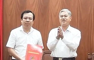 Kiện toàn nhân sự 4 địa phương