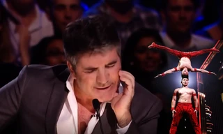 Quốc Cơ-Quốc Nghiệp khiến giám khảo khó tính Simon suýt ngất