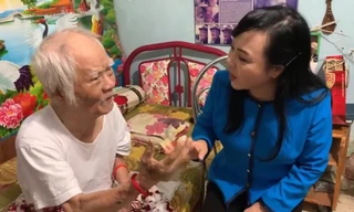 Xúc động đoạn song ca giữa nhạc sĩ Nguyễn Văn Tí và cựu Bộ trưởng Y tế