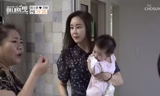 Showbiz 15/4: Hoa hậu Hàn mắng mẹ chồng làm tốn điện vì mở cửa tủ lạnh 13 giây 