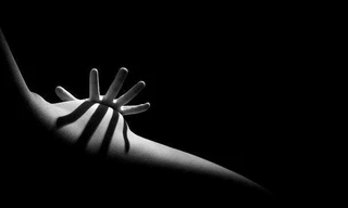 Showbiz 14/6: Ảnh nude 18+ của Thái Phiên sẽ trình làng mùa World Cup 