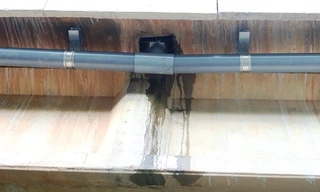 Cận cảnh cầu trên cao tốc Đà Nẵng - Quảng Ngãi thấm dột 