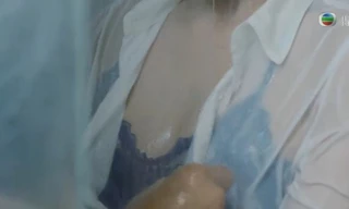 Khán giả phẫn nộ với cảnh ân ái dưới vòi sen trên phim truyền hình