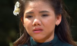 Minh Như khóc nức nở vì bị loại khỏi American Idol
