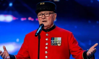 Cụ ông 89 tuổi gây bất ngờ khi giành quán quân 'Tìm kiếm tài năng nước Anh' 