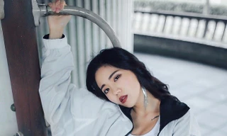 Showbiz 8/2: Dịch corona khiến sao nữ Đài Loan đứng trước bờ vực phá sản