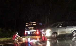 Hiện trường vụ tai nạn làm 2 thanh niên tử vong. Ảnh: B.N 