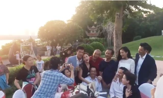 Bất ngờ kết phim 'Về nhà đi con' đang xôn xao