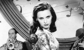 Minh tinh huyền thoại người Ý qua đời ở tuổi 89, nghi vì Covid-19 