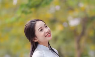 Điều ít biết về con gái hoa khôi của Thanh Thanh Hiền