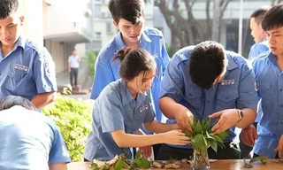 Tại sao phải căng thẳng chen chân vào đại học khi trường nghề dễ vào lại "bao" việc đầu ra?